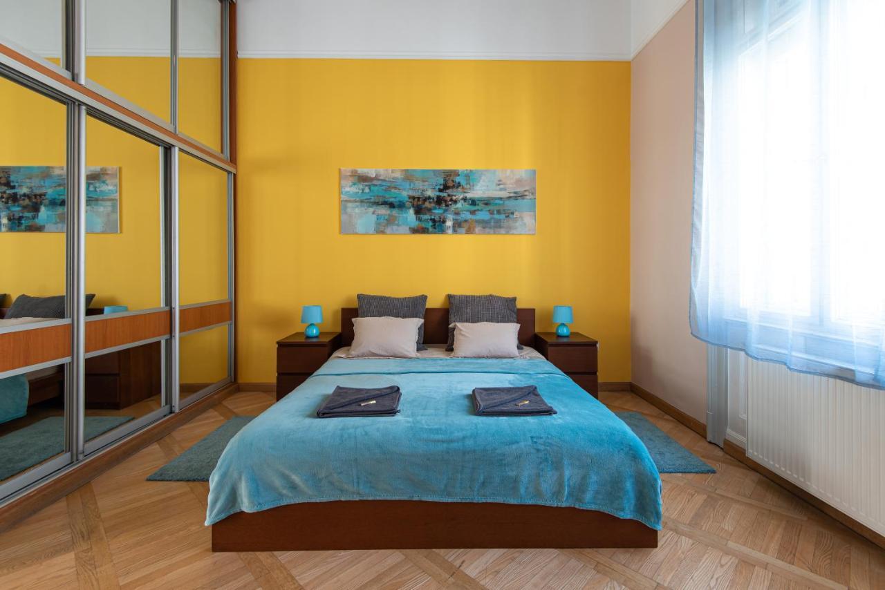 Patrik'S Budapest Center Apartment Esterno foto